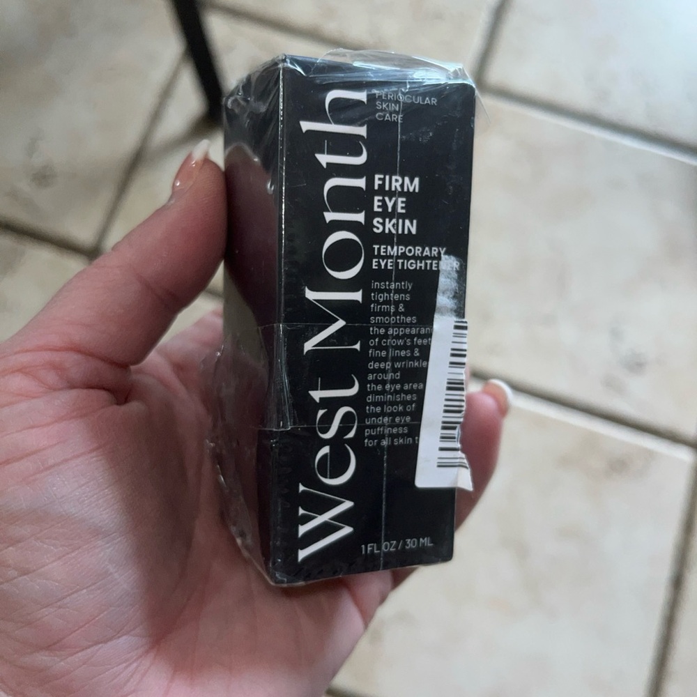 Black Eye Cream with Sleek Design and Modern Packaging